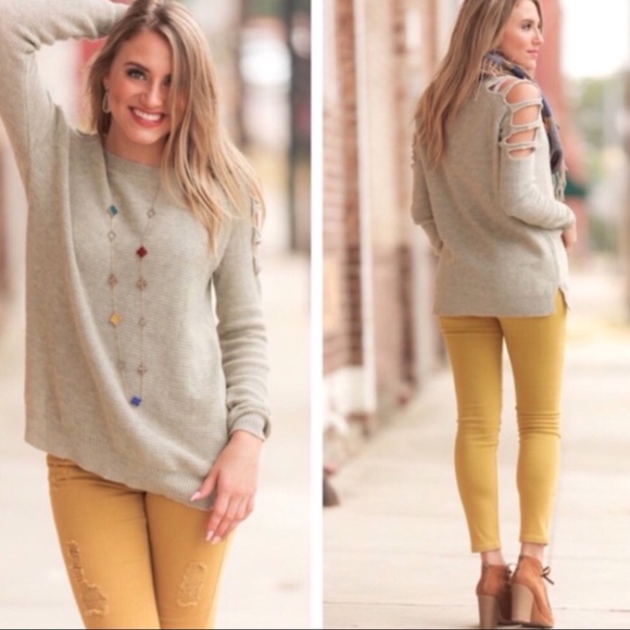 Infinity Raine Sweaters - Infinity Raine Oatmeal Ladder Sleeve Sweater